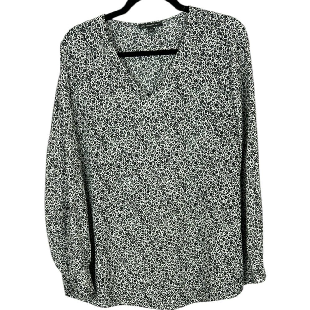 Adrianna Papell Black and White Blouse with Intricate Floral Pattern Size Large